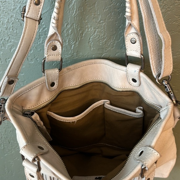 Purse: cream/white leather fringe, multiple handles, lined - Picture 9 of 12